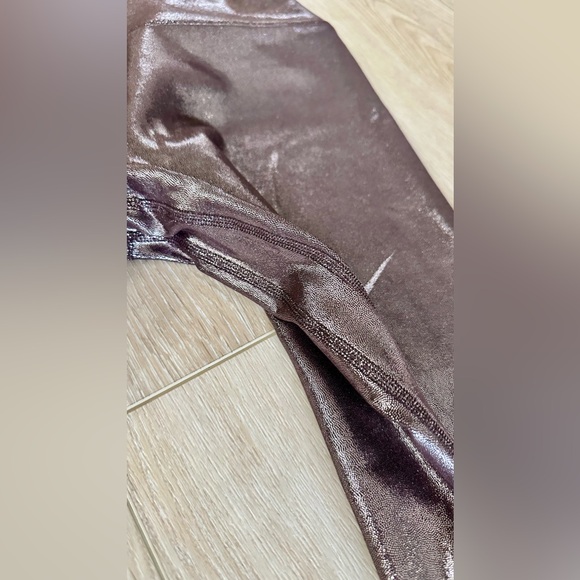 Lululemon align french press shine radiant foil legging 25” - Picture 5 of 8